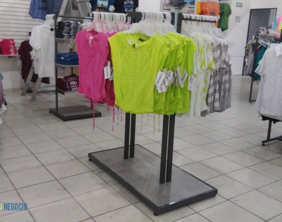 mueblesparanegociorakstiendaropa01