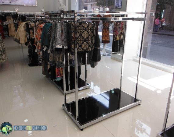 mueblesparanegociorakstiendaropa47